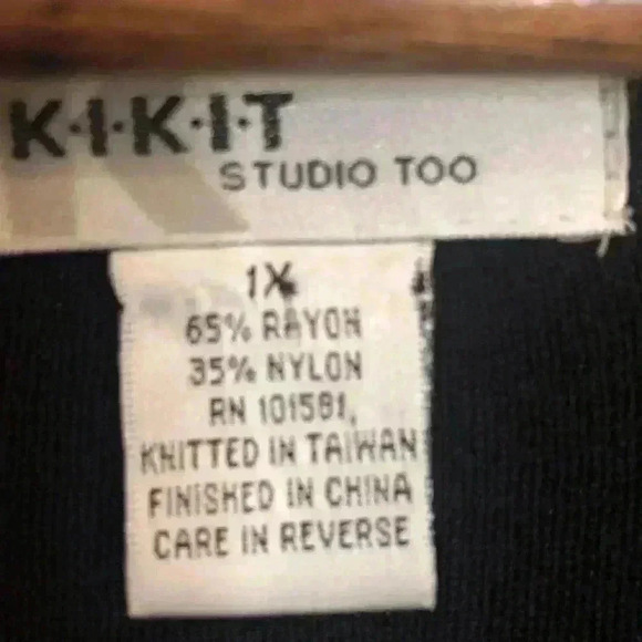 Y2K Kikit Studio Too Ladies Black Silver Ring Knit Sweater 3/4 Sleeves size 1X - Picture 4 of 4